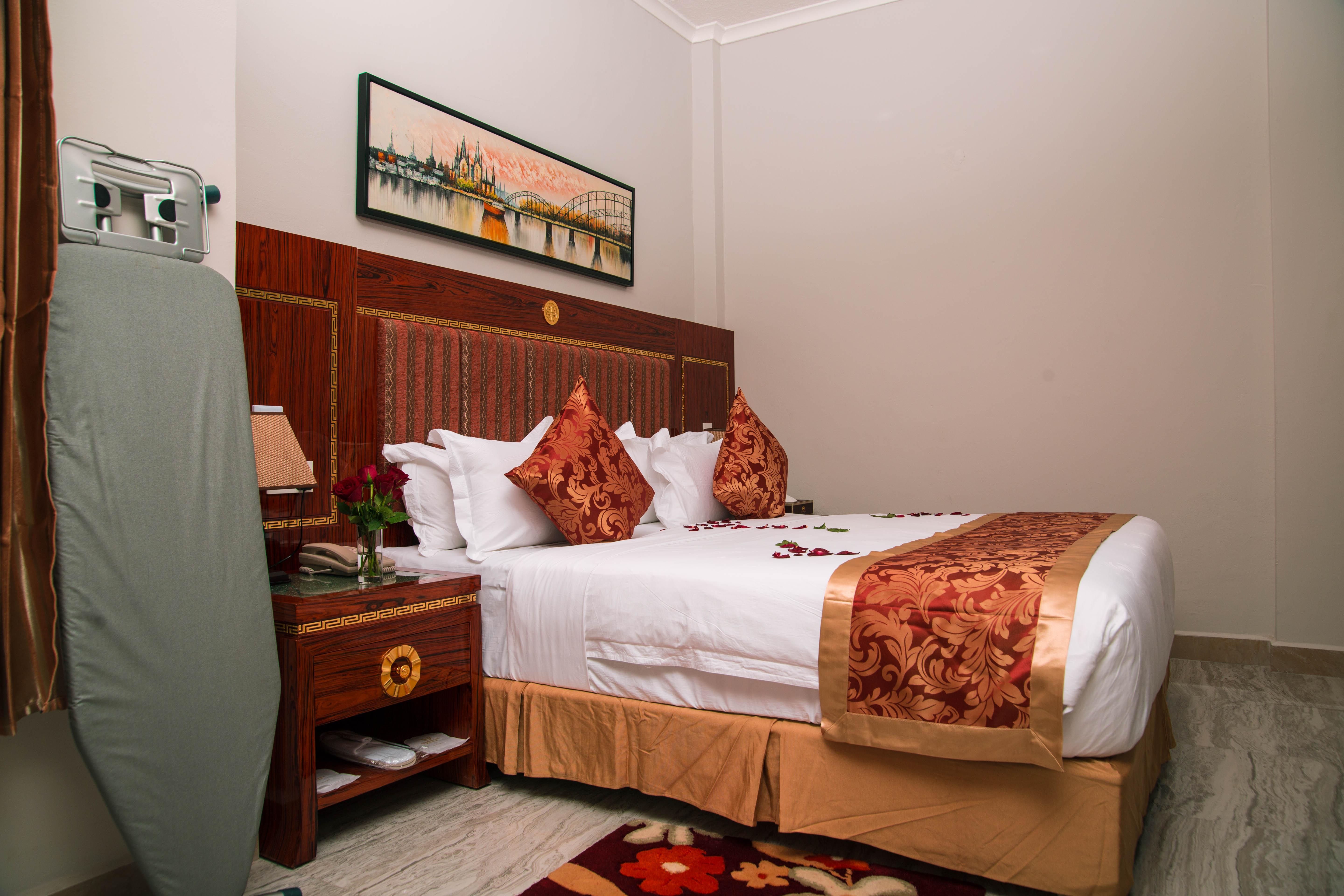 Tiffany Diamond Hotels Ltd - Makunganya Дар-ес-Салам Екстер'єр фото