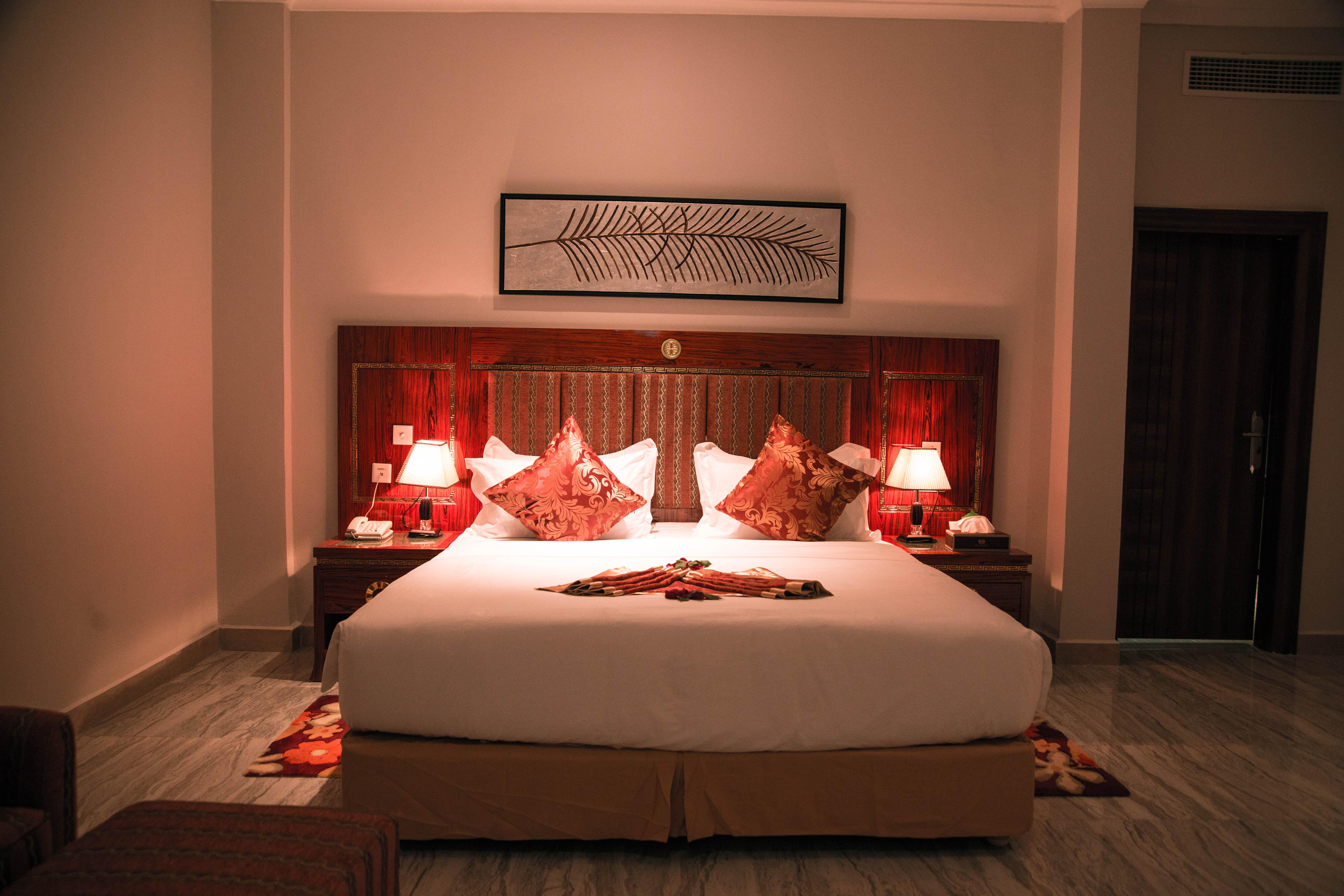 Tiffany Diamond Hotels Ltd - Makunganya Дар-ес-Салам Екстер'єр фото