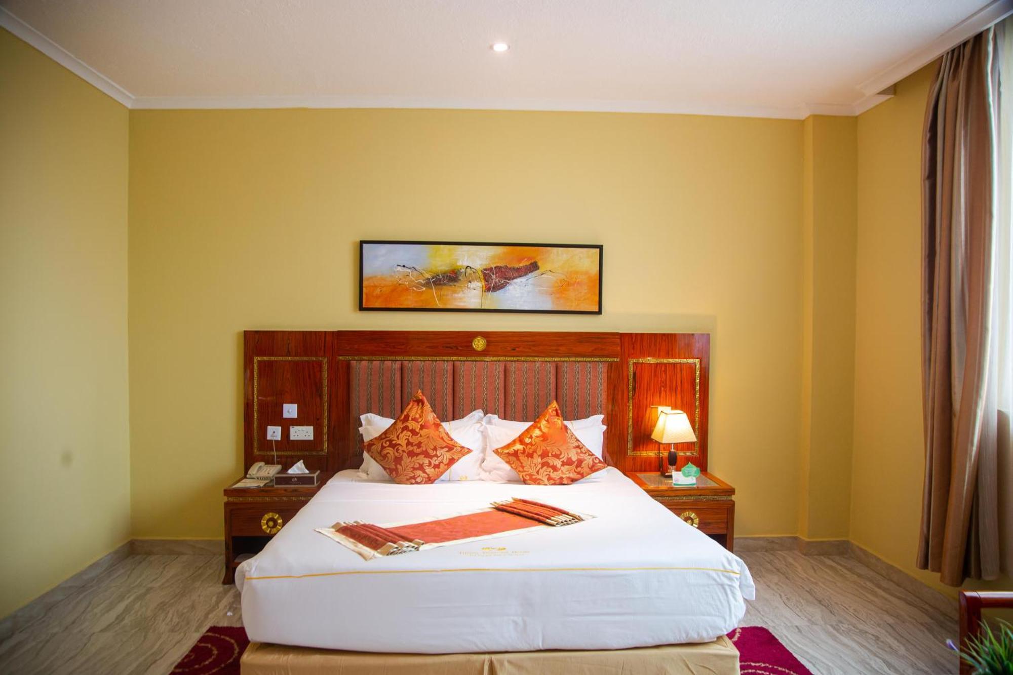 Tiffany Diamond Hotels Ltd - Makunganya Дар-ес-Салам Екстер'єр фото