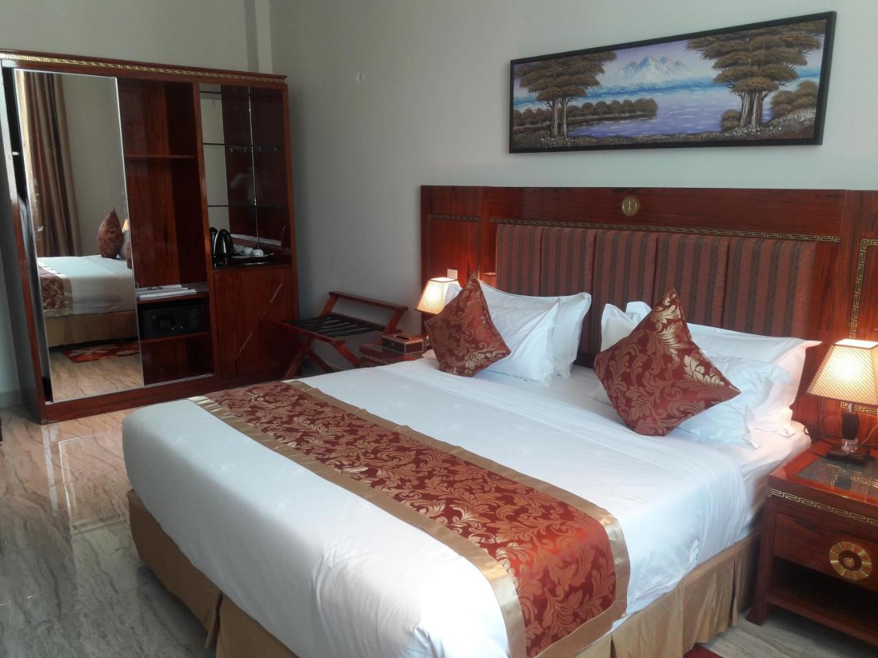 Tiffany Diamond Hotels Ltd - Makunganya Дар-ес-Салам Екстер'єр фото